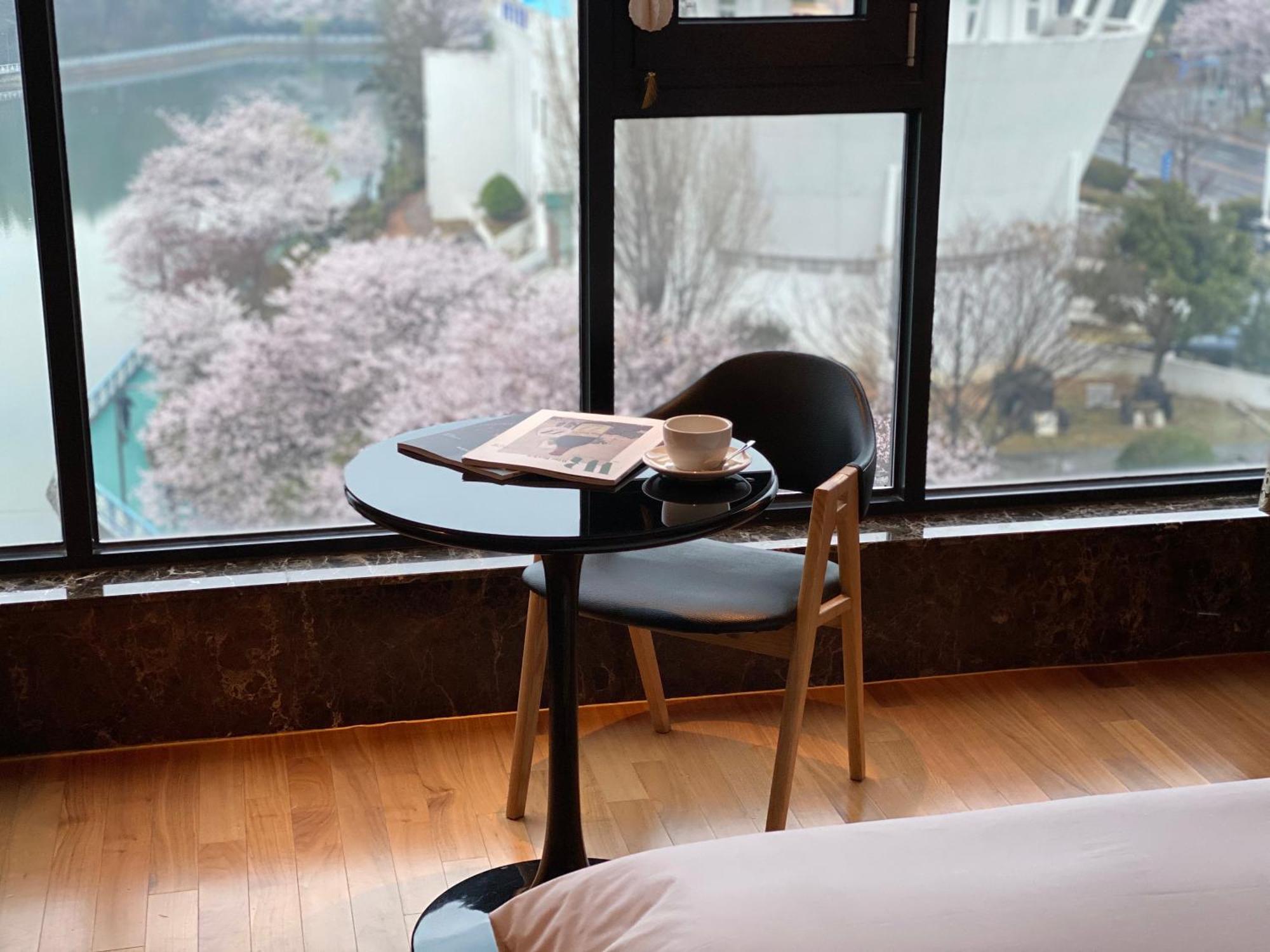 Hotel Avenue ČČchangwon Pokoj fotografie